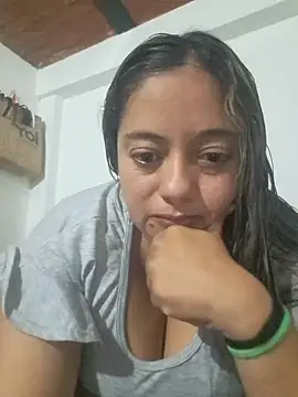  MaripossaSexy  online show from February 10, 9:40 pm