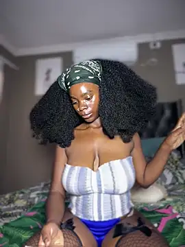 Candy-Heart online show from February 13, 7:43 am