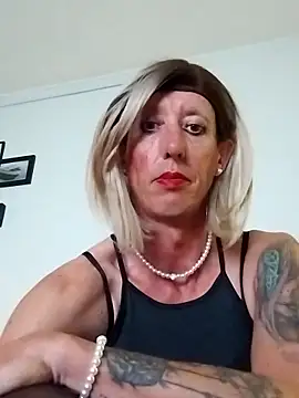 AlexiaXXL online show from April 13, 2:35 am