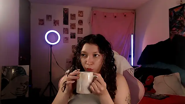 AllyDonfort online show from June 11, 3:03 am