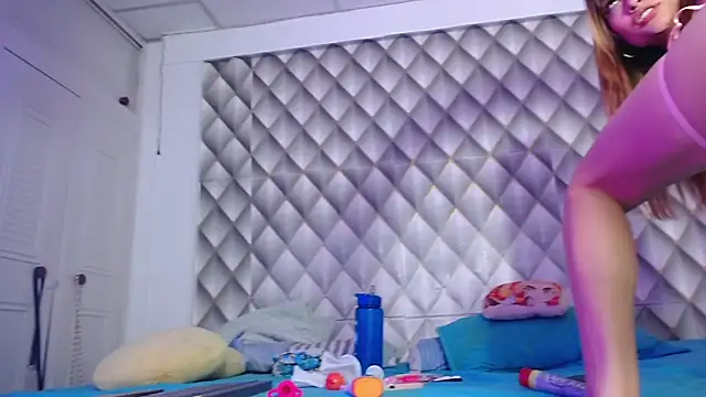 CoupleSwingerLatin online show from March 14, 4:46 am