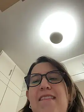 amooraaamoon online show from February 11, 8:32 pm