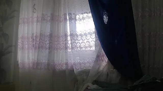 CamDiva113 online show from October 13, 8:17 am