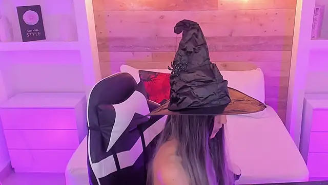 candy summer28 online show from October 29, 7:38 pm