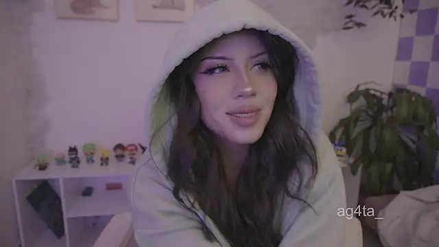 Snapshot of Ag4ta_ chatting on September 23, 11:14 pm Ag4ta  online show from September 23, 11:14 pm