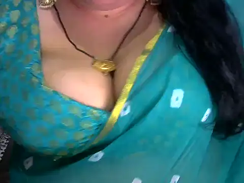 dramebaz queen online show from August 4, 8:15 pm