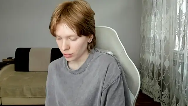 StellaDavis online show from June 5, 12:11 pm
