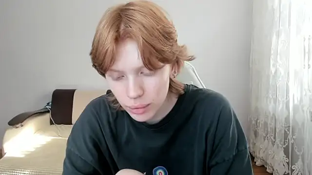 StellaDavis online show from July 14, 1:05 pm