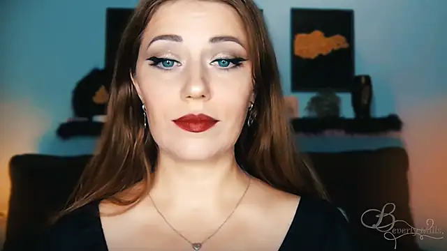 MissBeverlyMills online show from September 14, 8:12 am