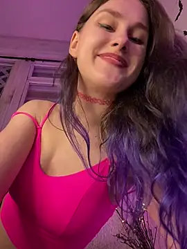 Erotic Synth Goddess online show from April 19, 6:10 pm