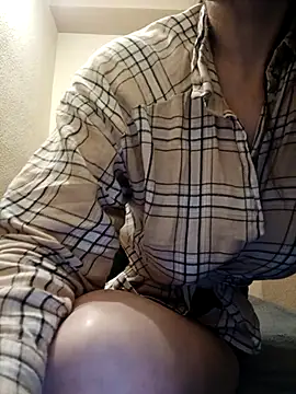 kristinakristi online show from December 2, 1:07 am