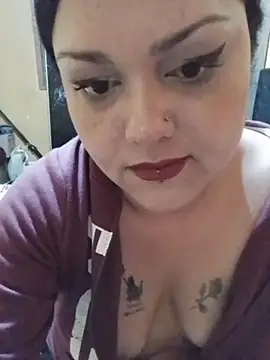 LilithRos3 online show from October 31, 10:58 pm