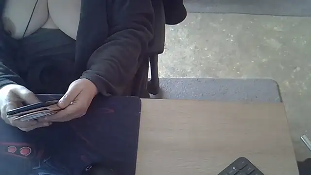 Silvia2277 online show from January 13, 12:20 pm