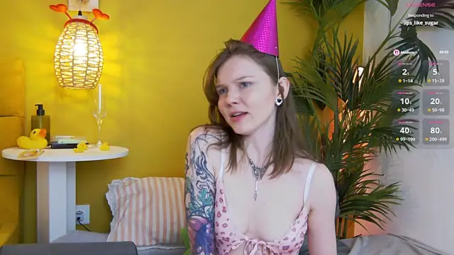 lessysweety online show from March 11, 3:33 am