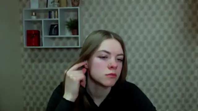 AliceFlirtt  online show from February 20, 11:45 am