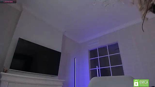 WelliCaren online show from October 31, 2:21 pm