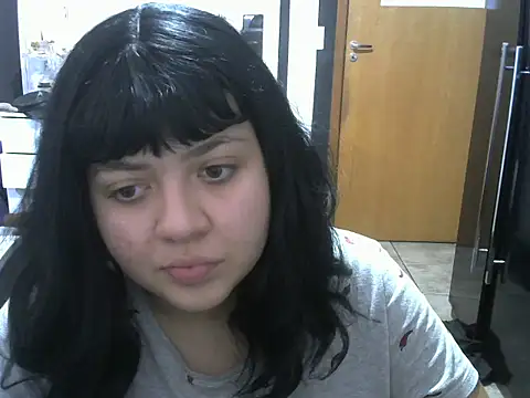 RuthBunny online show from June 15, 7:25 pm