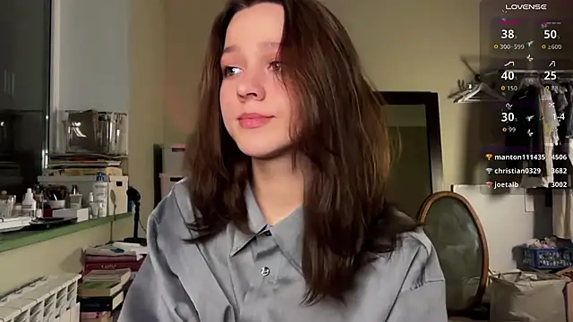 Addelin Moon online show from November 5, 4:45 pm