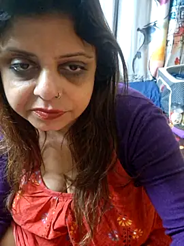 Maaya66 online show from December 22, 1:47 pm