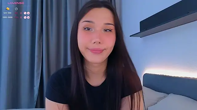 Kaia Sunshine Mia online show from July 6, 1:49 pm