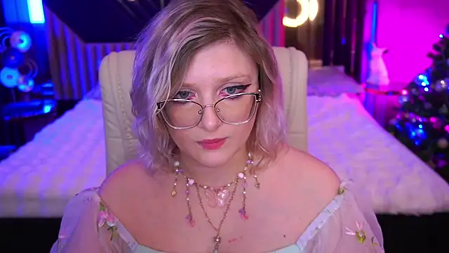 CoolTatis online show from January 6, 7:34 am