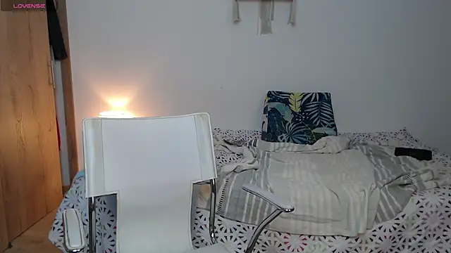 Snapshot of Abii_26 chatting on October 9, 3:43 am Abii 26 online show from October 9, 3:43 am