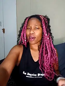 PerfectionBerrie online show from December 15, 5:29 pm