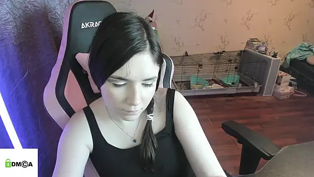 Crazy forest fairy online show from March 6, 9:54 pm