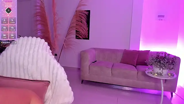 ElissaDominguez online show from March 17, 5:00 am