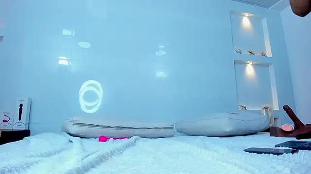 Dalia-Prada online show from December 20, 5:33 am