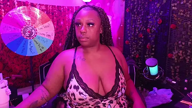 cheriserozequeen online show from May 2, 6:11 pm
