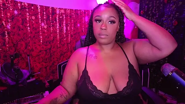 cheriserozequeen online show from May 15, 11:18 pm