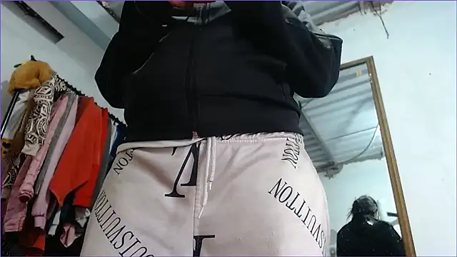 hairy pussywet online show from January 13, 8:35 pm