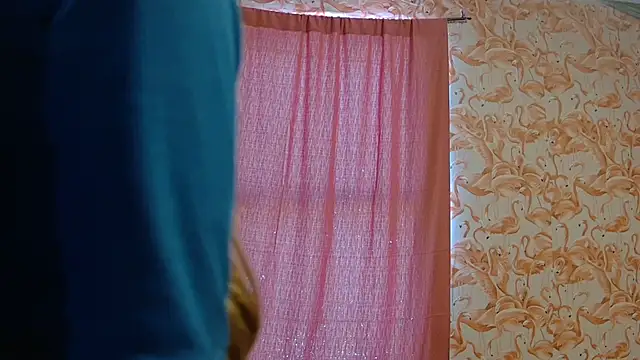 strawberrysmoothie online show from February 21, 7:25 pm