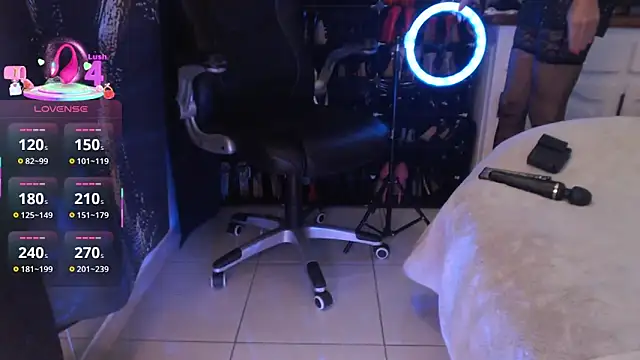 LaraReinaDelSol online show from February 26, 10:36 am