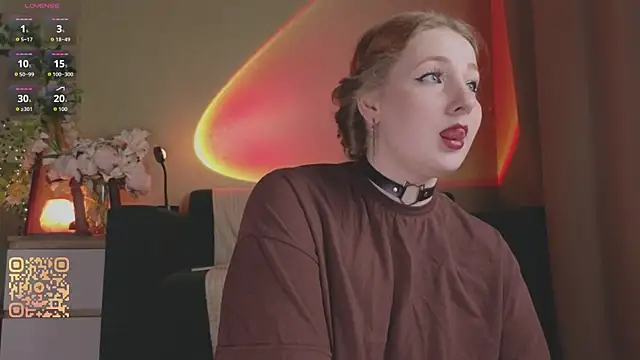 Miss Ida  online show from April 23, 10:01 pm