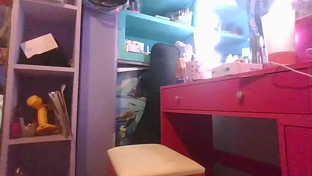 watermellonpussy online show from March 14, 5:19 am