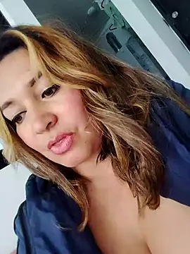 Devil Sara online show from October 31, 4:33 pm