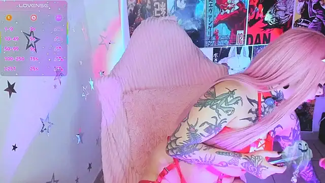 Kat riina online show from November 5, 10:04 pm