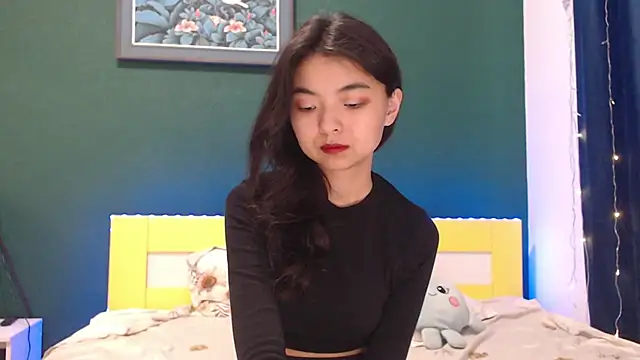 Shy Kira online show from January 12, 10:31 am