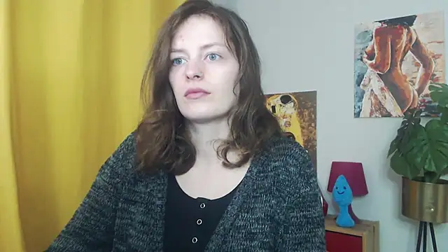 Snapshot of juicyNadine chatting on October 21, 5:00 am juicyNadine online show from October 21, 5:00 am