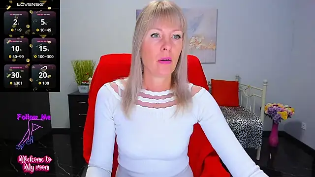 Anita Tayson online show from October 19, 5:53 am