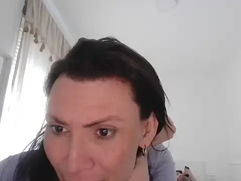 KimberllySaeez online show from March 27, 5:35 pm