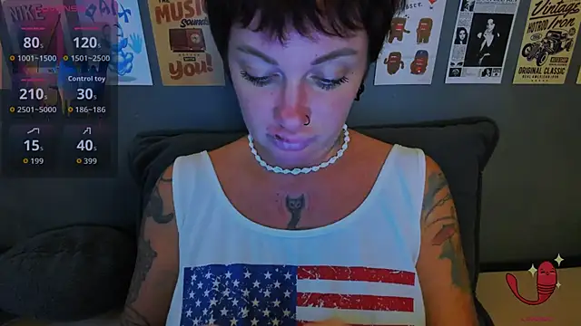 EllieOz online show from June 29, 6:40 pm
