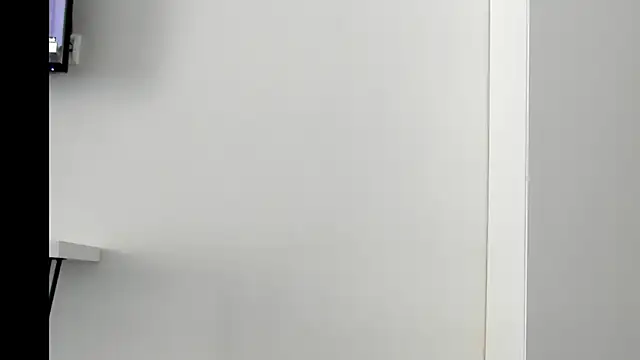 LunAnna online show from February 16, 8:25 am