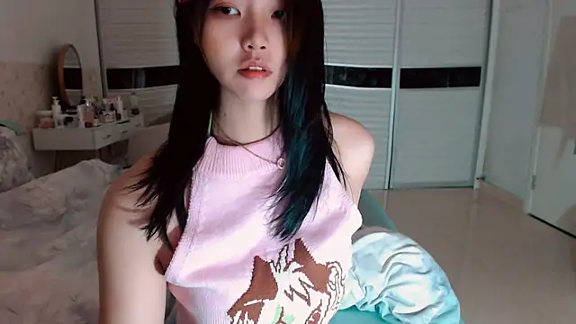 -Lucky Girl online show from November 1, 1:32 am