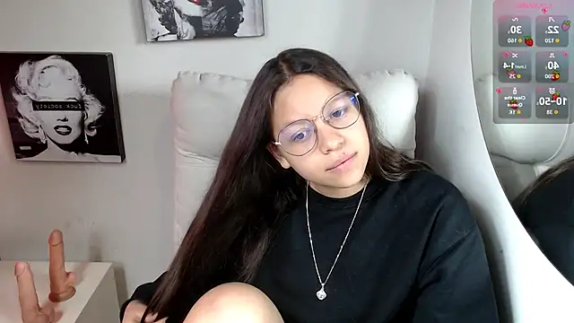 SamanthaRoldaan online show from November 13, 3:44 pm