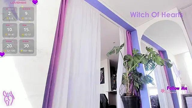 witchviolet online show from June 27, 7:20 pm