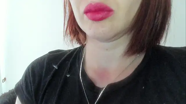 queen fetish online show from February 20, 2:29 pm