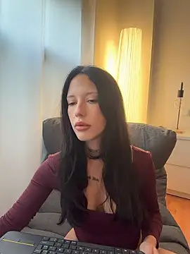 BellaGiaxx online show from January 13, 3:05 pm